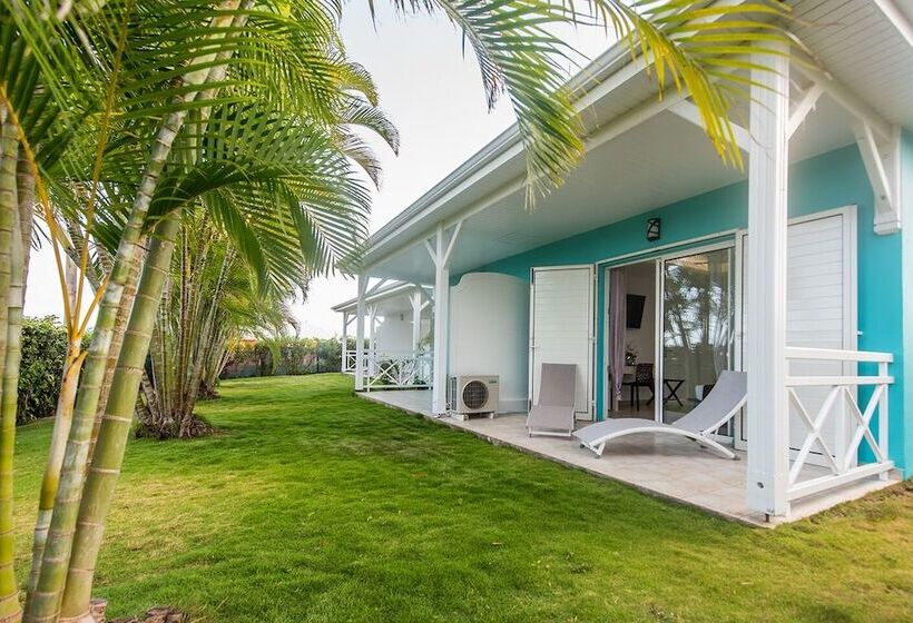 هتل Hôtel La Christophine