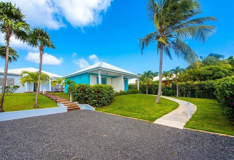 هتل Hôtel La Christophine