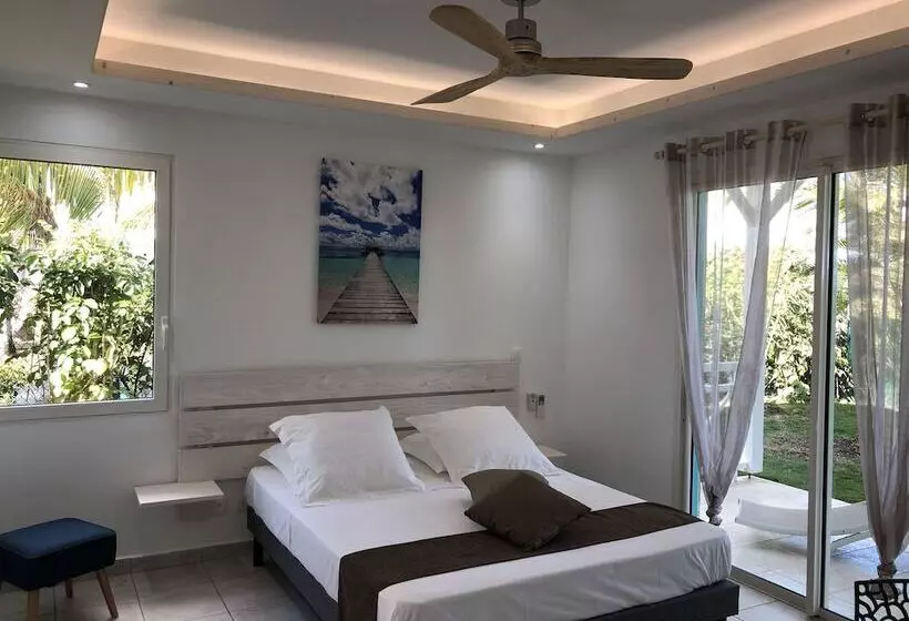 هتل Hôtel La Christophine