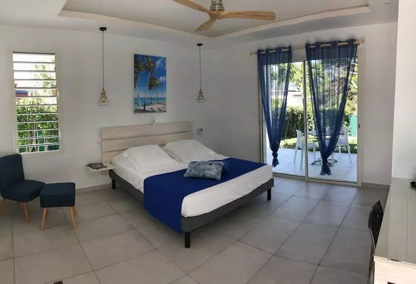 هتل Hôtel La Christophine