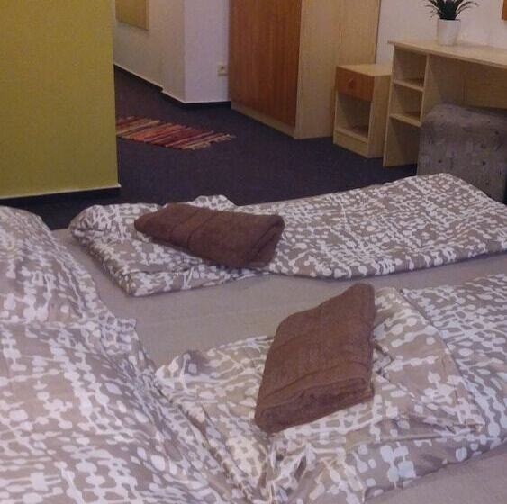 Panzió Penzion Lara