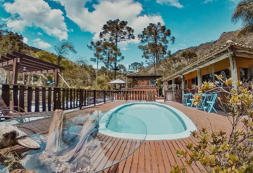 ペンション Pousada Jardim Do Buda   Café E Piscina