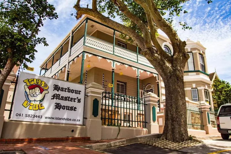 Island Vibe Port Elizabeth   Hostel