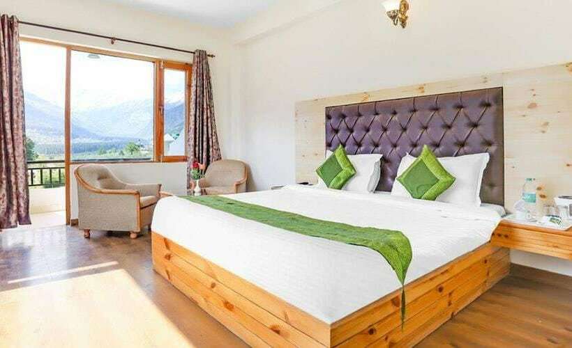 هتل Aash Manali Retreat Spa & Resort