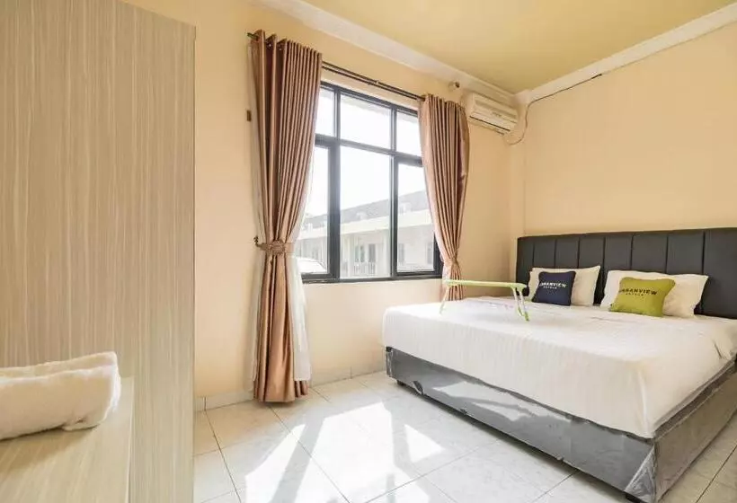 Urbanview Hotel Nugraha Palembang By Reddoorz