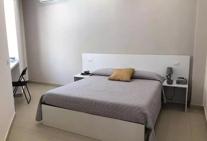 ベッドアンドブレックファースト Hoa Suites