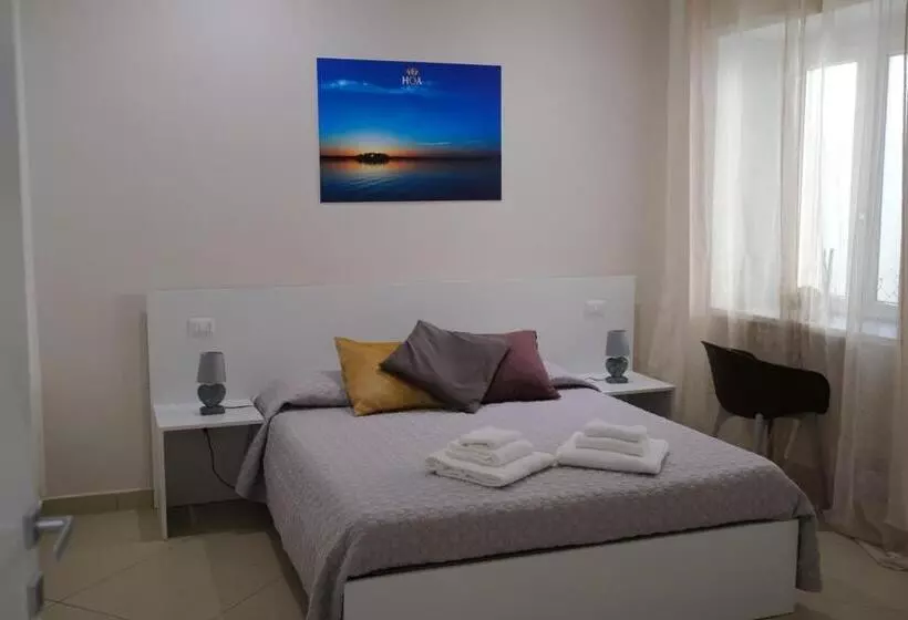 ベッドアンドブレックファースト Hoa Suites