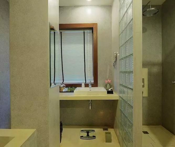 ホテル Angkor Sivutha Suites By Alfa