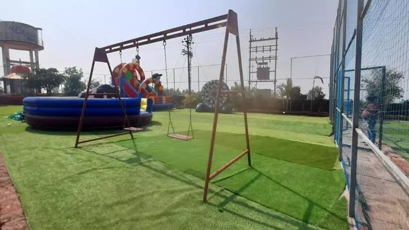 ホテル Mango Valley Resort Ganpatipule