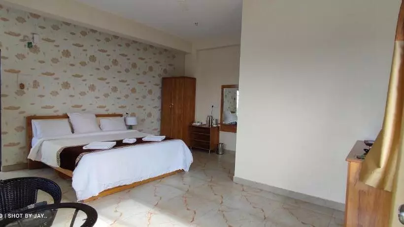 ホテル Mango Valley Resort Ganpatipule