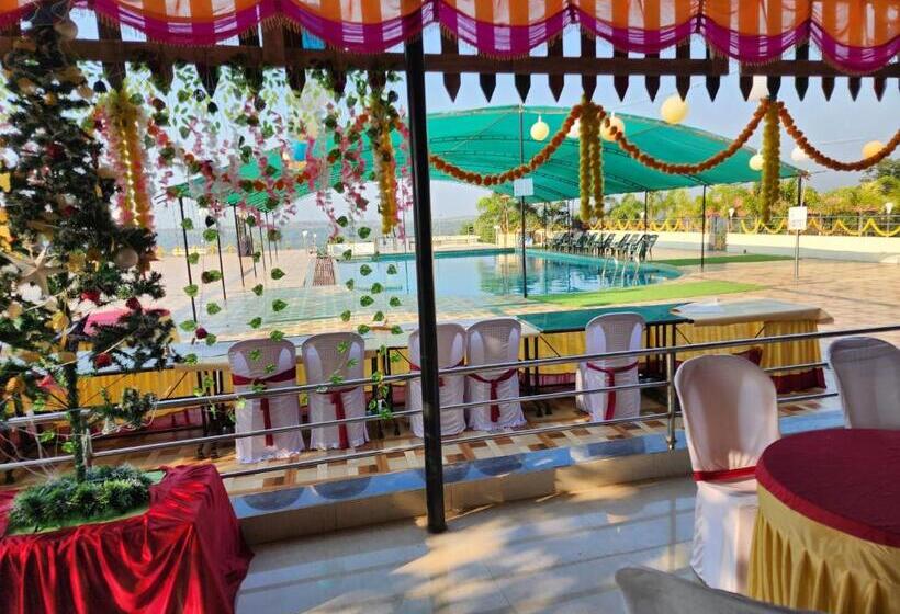 Hotel Mango Valley Resort Ganpatipule