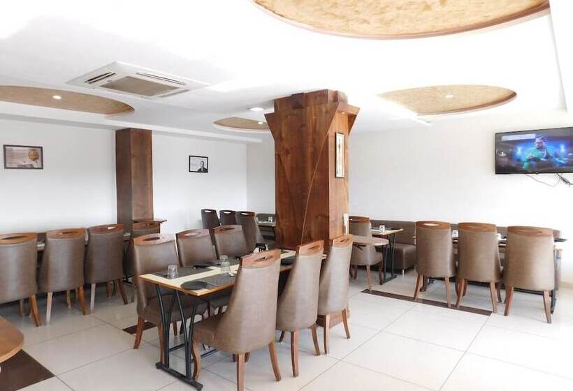 Отель Shiva Club And Resort