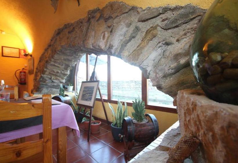 호스텔 Centre Del Montsec