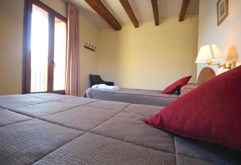 호스텔 Centre Del Montsec