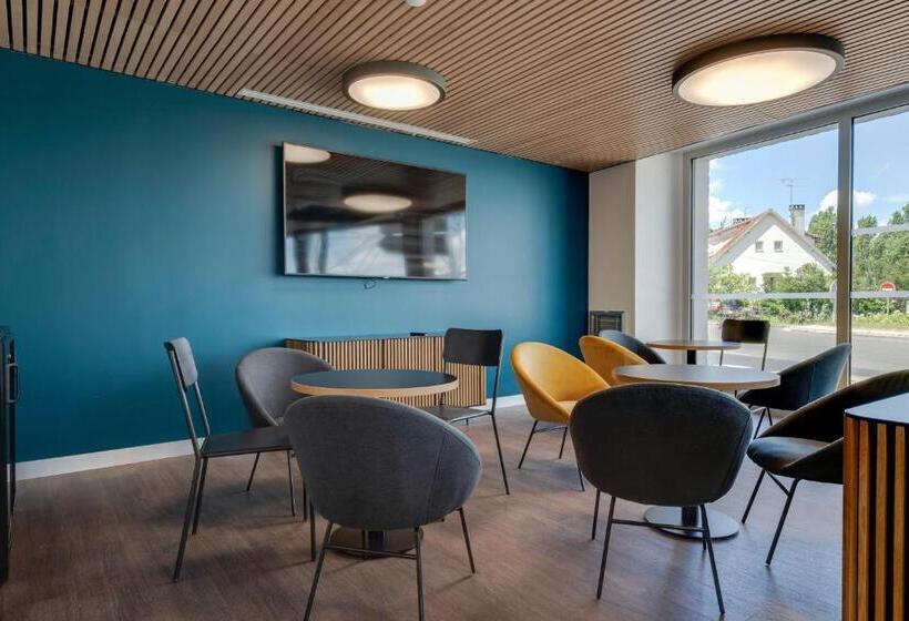 All Suites Appart Hôtel Massy Palaiseau