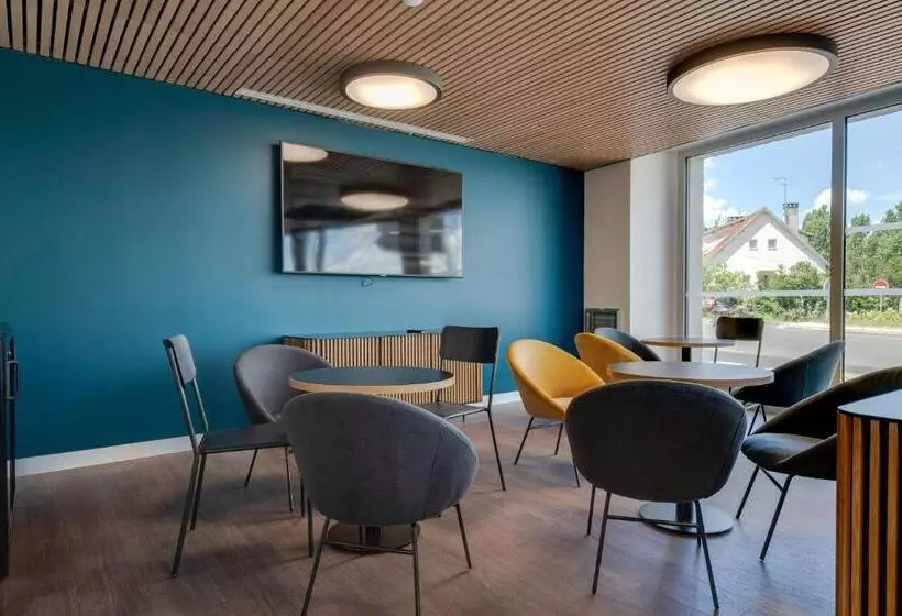 All Suites Appart Hôtel Massy Palaiseau