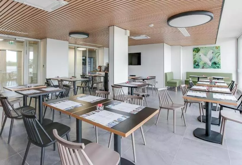 All Suites Appart Hôtel Massy Palaiseau