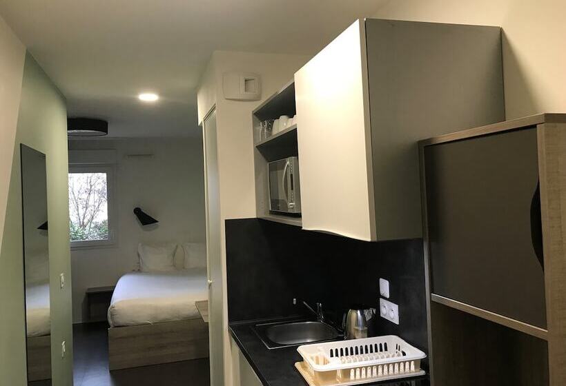 All Suites Appart Hôtel Massy Palaiseau