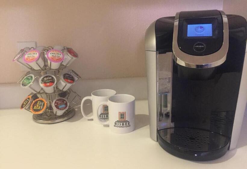 Bisbee Brownstone Suites