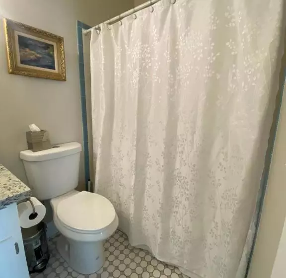 Bisbee Brownstone Suites