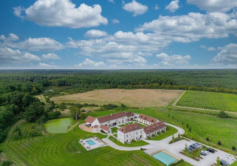 Отель Le Prieure De Boulogne