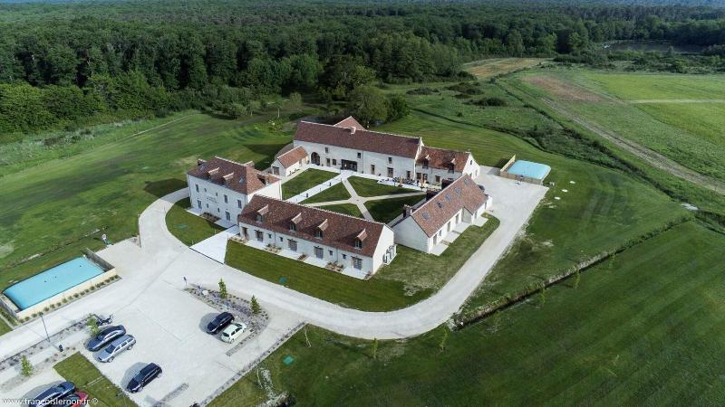 Отель Le Prieure De Boulogne