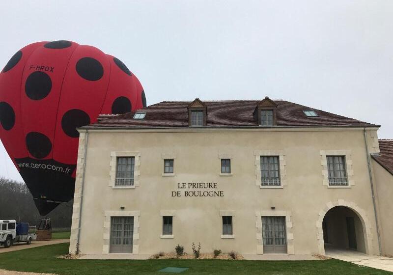 Отель Le Prieure De Boulogne