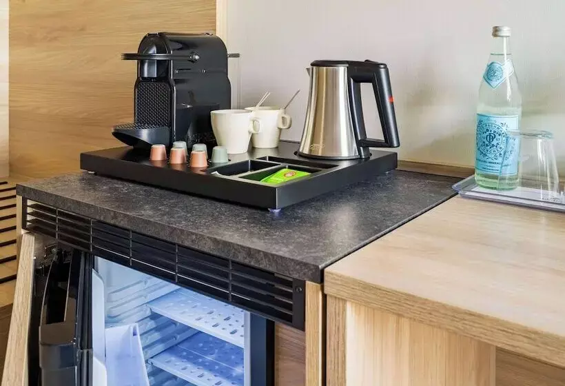 هتل Ramada Encore By Wyndham Munich Messe