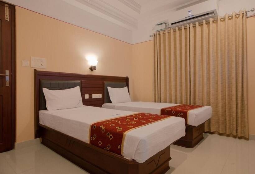 Hotel Vashanth Krishna