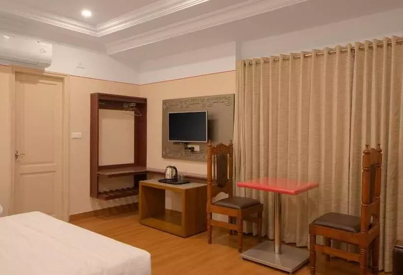 Hotelli Vashanth Krishna