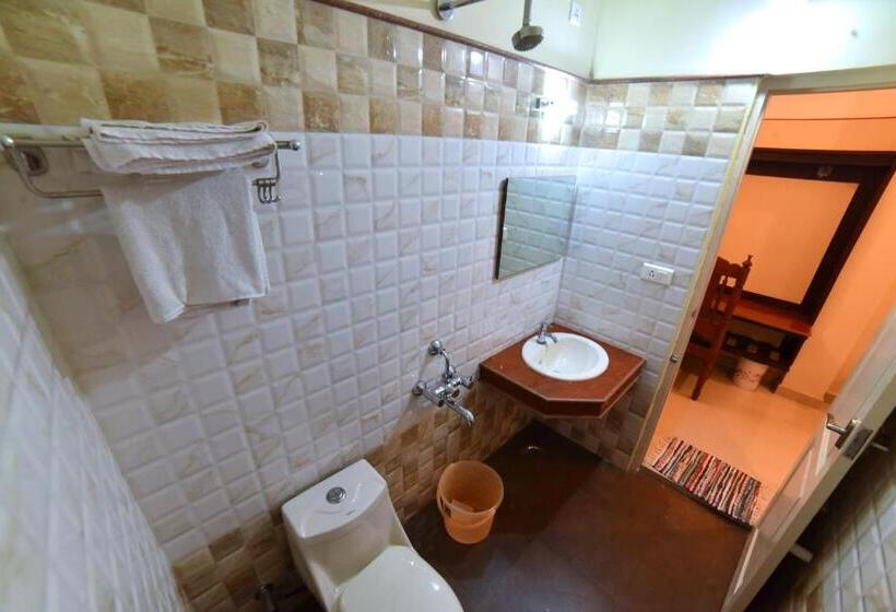 Hotel Vashanth Krishna