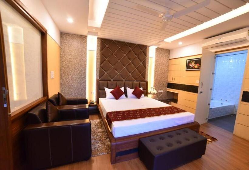 Hotel Vashanth Krishna