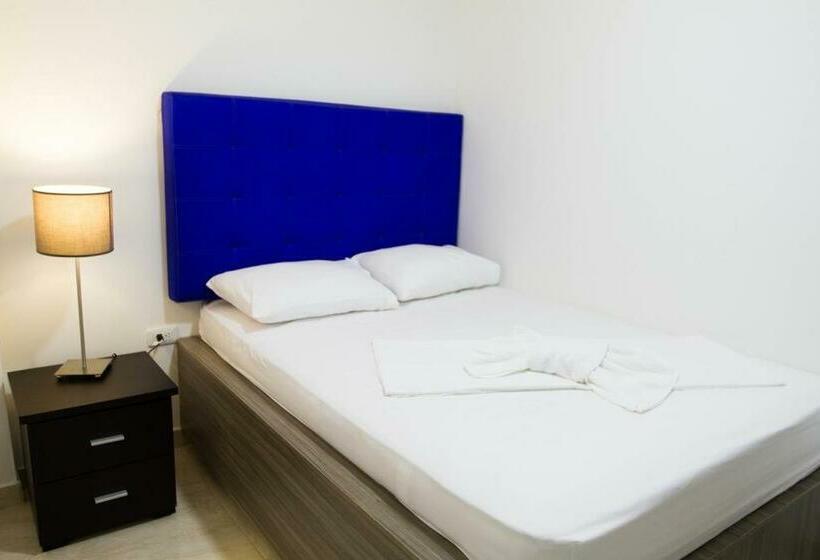 Szálloda Residencias La Ch