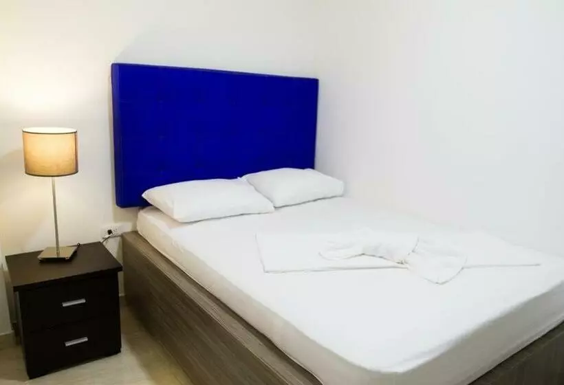 هتل Residencias La Ch