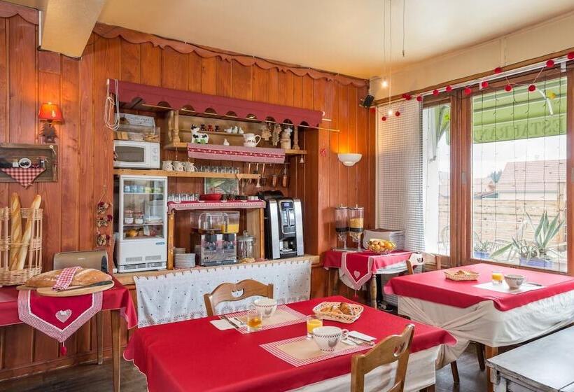 ホテル Restaurant Le Yeti