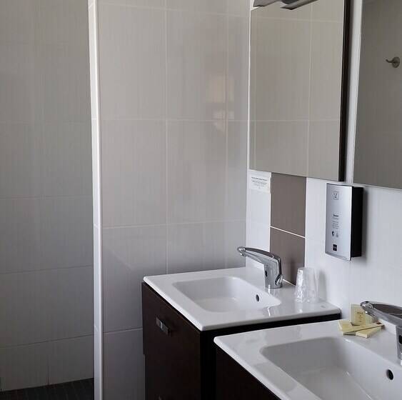 ホテル Restaurant Le Yeti