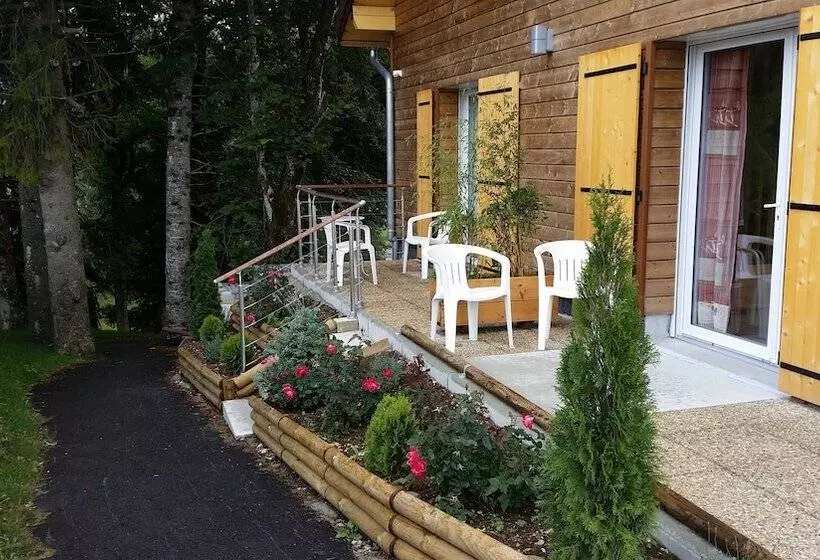 Hotelli Restaurant Le Yeti