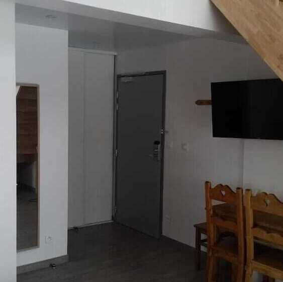 ホテル Restaurant Le Yeti