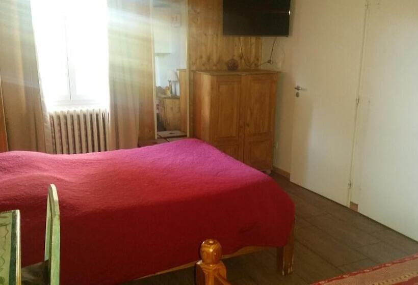 ホテル Restaurant Le Yeti