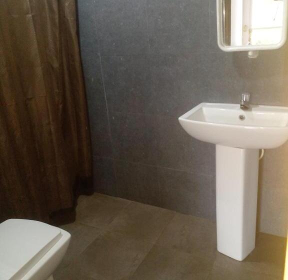 Hospedaria Uptown Ella