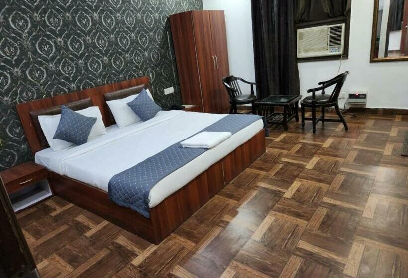 Hotel Aerotech Suite