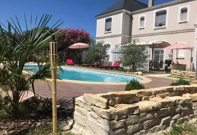 Aamiaismajoitus (B&B) La Villa Bolero