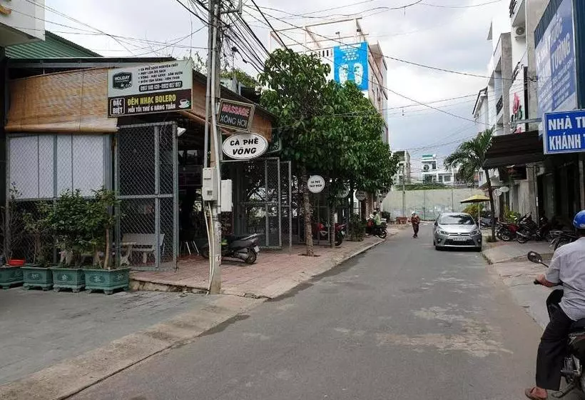 هتل Bin Hom