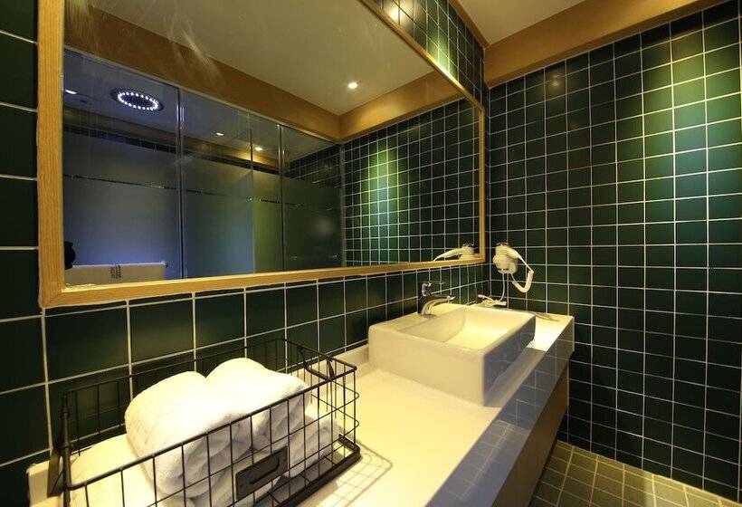 Brooks Hotel Tongyeong