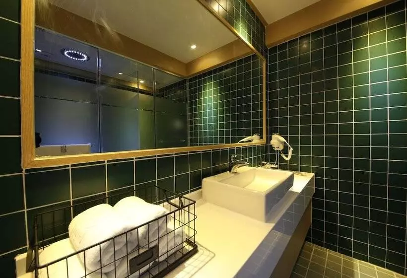 Brooks Hotel Tongyeong