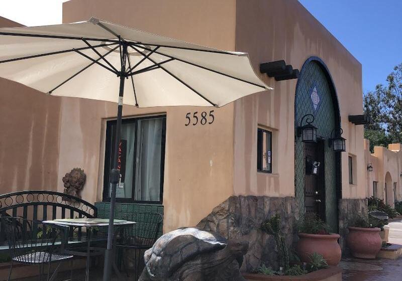 ユースホステル Casa Del Sol