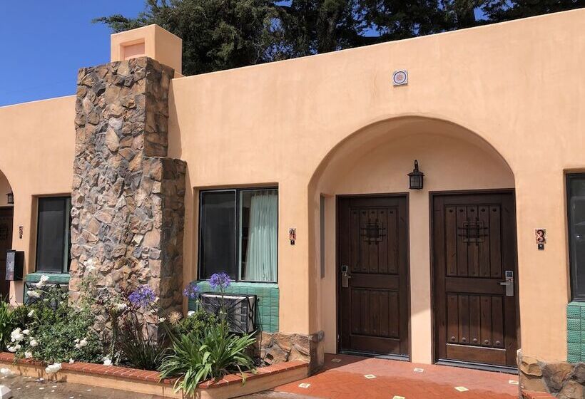 ユースホステル Casa Del Sol