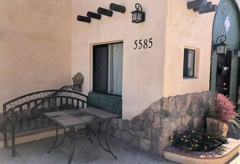 Retkeilymaja Casa Del Sol