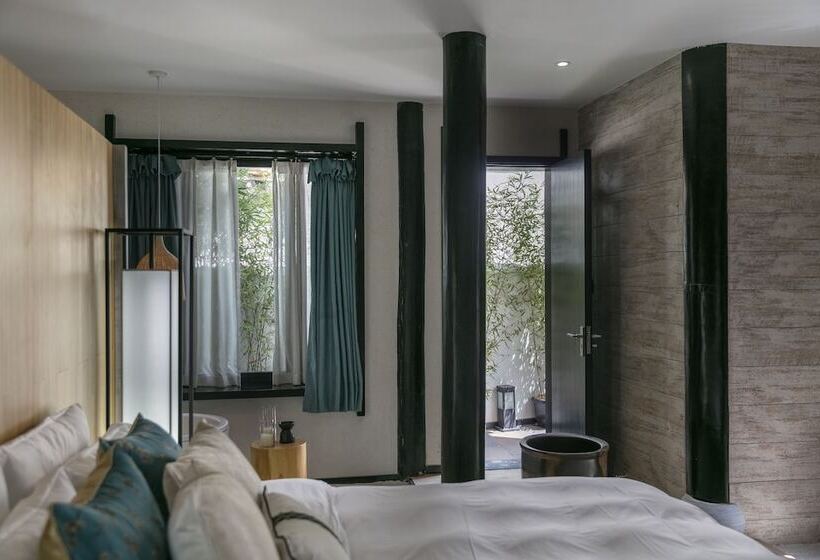 Floral Hotel Liman Shenmiji Inn