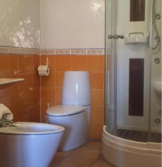 فندق El Soportal De Uceda